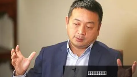 极摩客首曝300大模型智能体：未来趋势深度解析